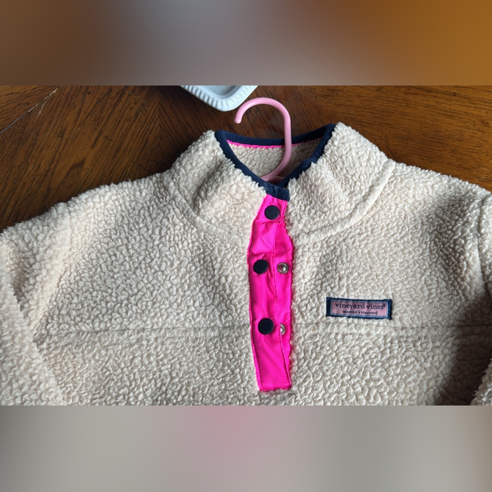 Vineyard Vines girl size M (10-12)